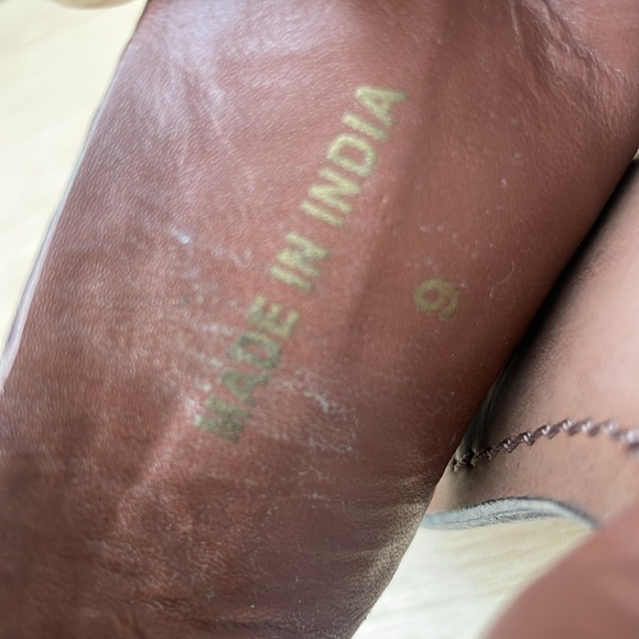 Coconuts Leather Beaded Brown and Beige Sandals Size 9 - Picture 7 of 10